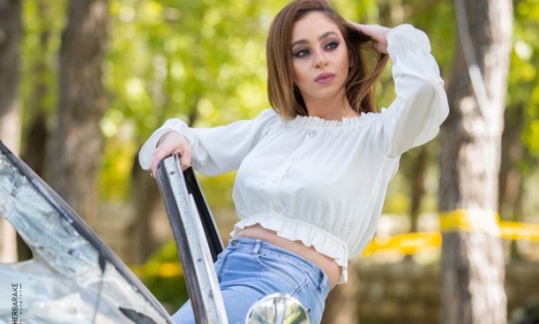 نانسي جابر بعد فوزها بملكة جمال البلديات تتنافس على لقبين Miss Arab Internet و Miss arab internet