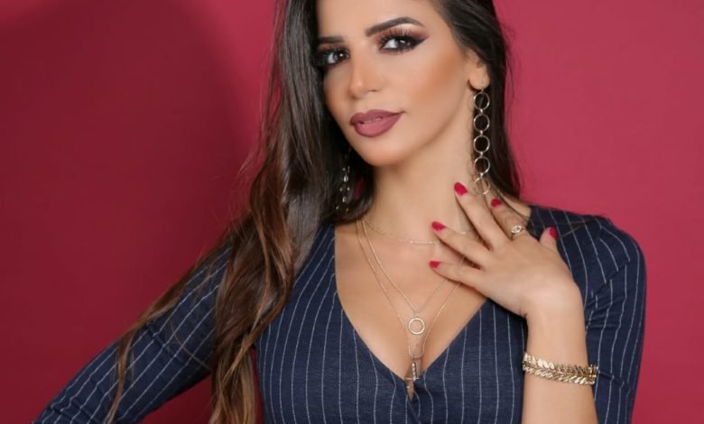 هلا توما تتألق في جلسة تصوير وتستعد لمفاجأة فنية رغم الحجر الصحي !