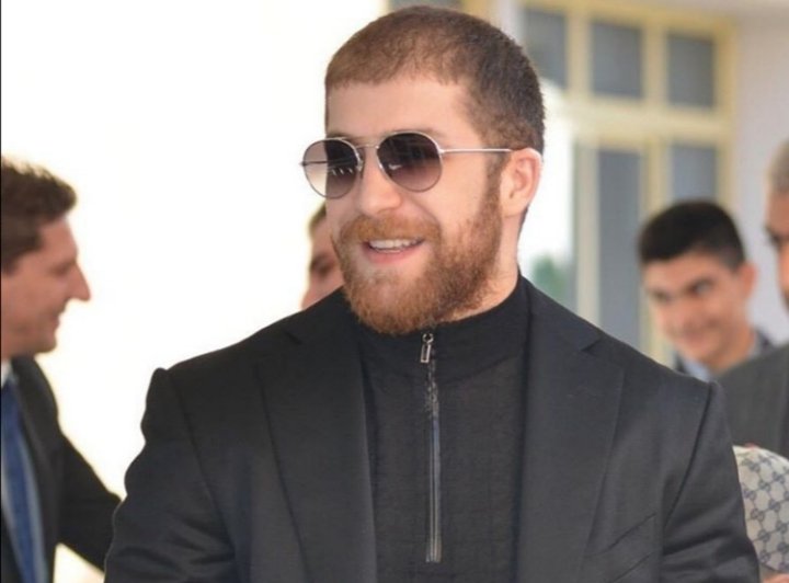 ياسر بارزاني على خطى والده منصور بارزاني