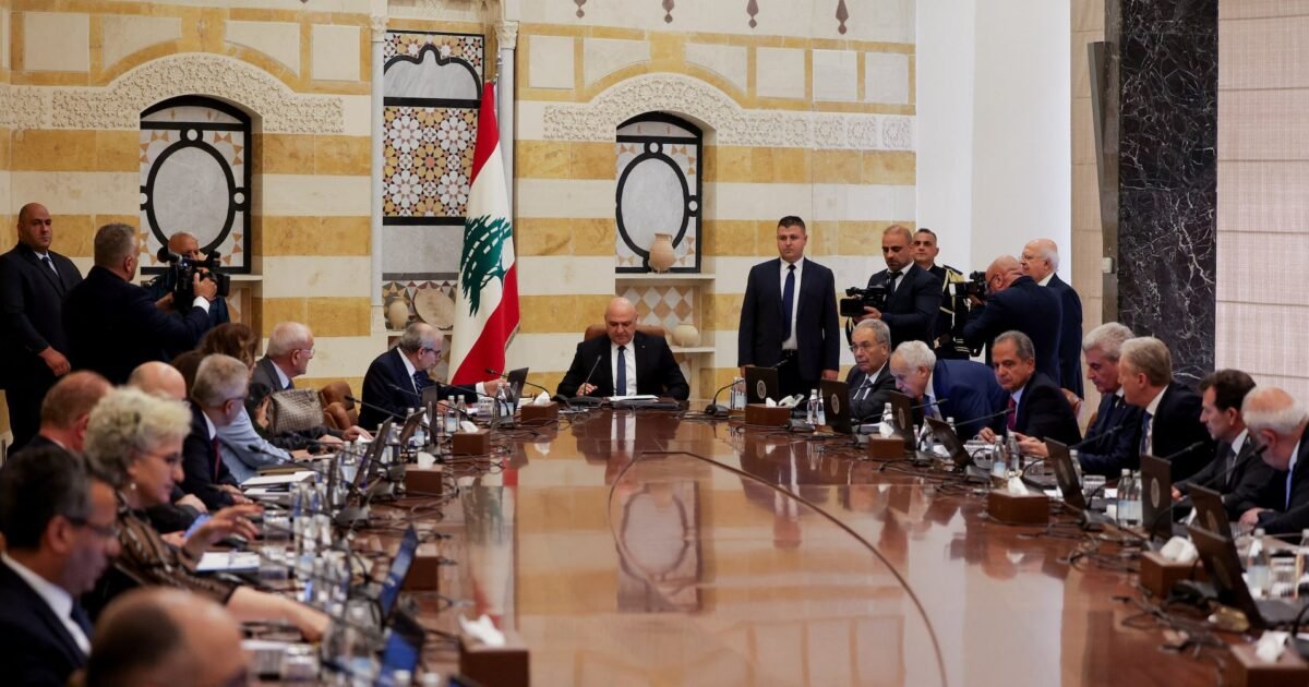 عون يجدد التمسك بحصرية السلاح بيد الدولة وسط خروق إسرائيلية بالجنوب