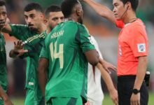 السعودية تهزم العراق 2-0 وتتأهل بصدارة المجموعة في خليجي 27